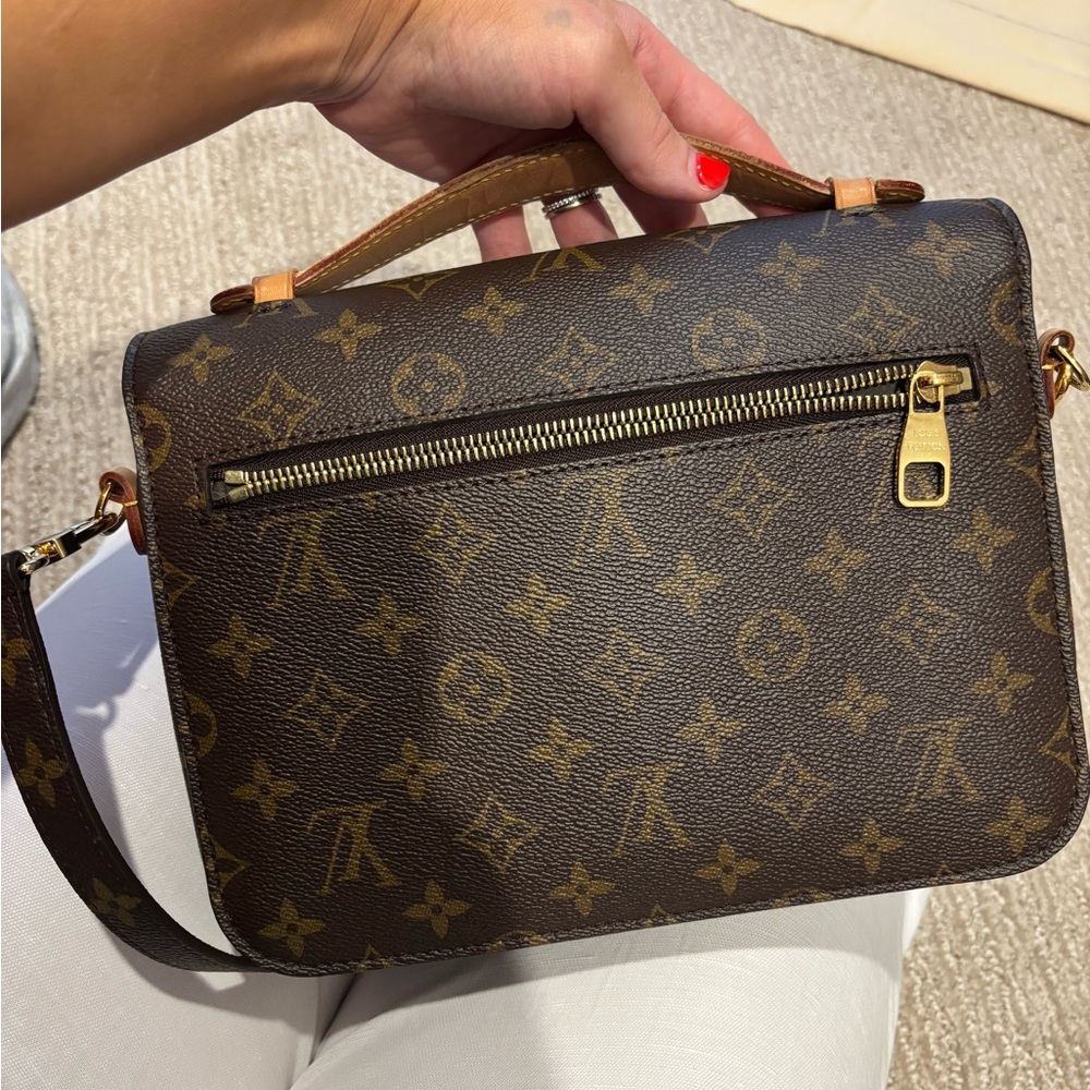LOUIS VUITTON Pochette Métis - Picture 6 of 11
